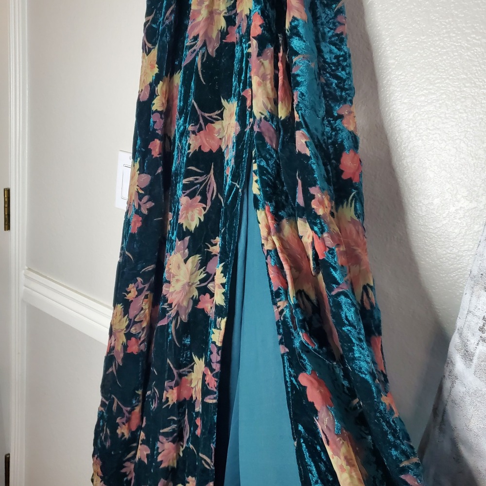 Baltic Born Lydia Teal Floral Velvet Maxi Dress Small Short Sleeve V-Neck - Picture 7 of 14
